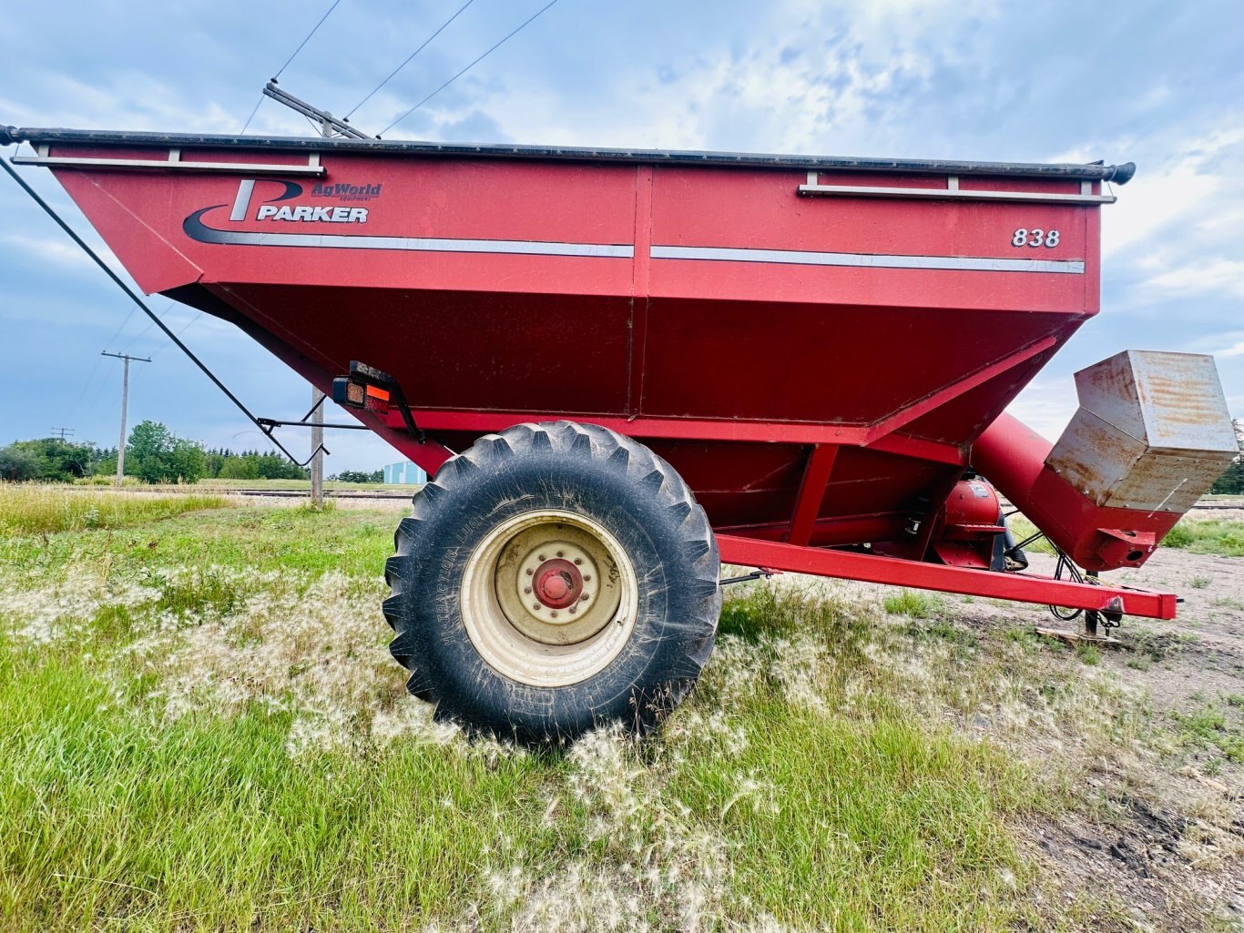 2005 Parker 838, 850 Bushel