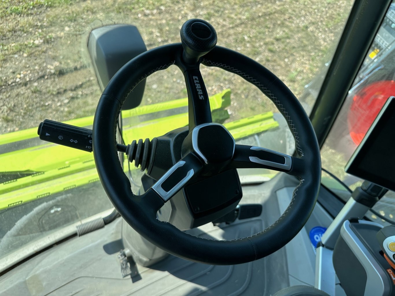 165 Hrs, 2023 CLAAS LEXION 8700TT