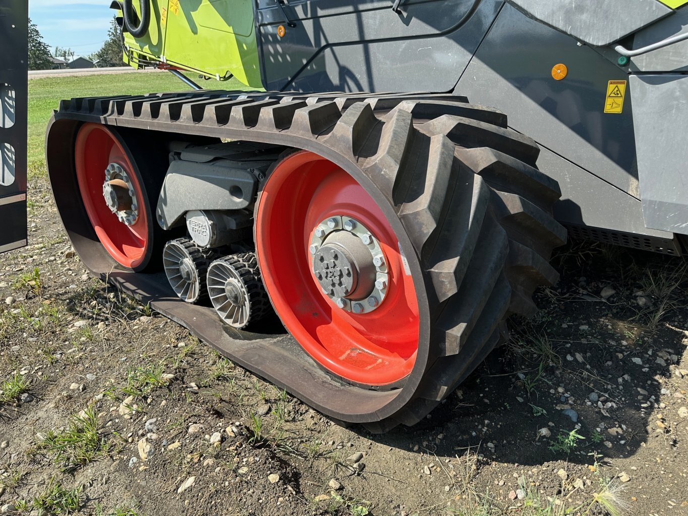 165 Hrs, 2023 CLAAS LEXION 8700TT