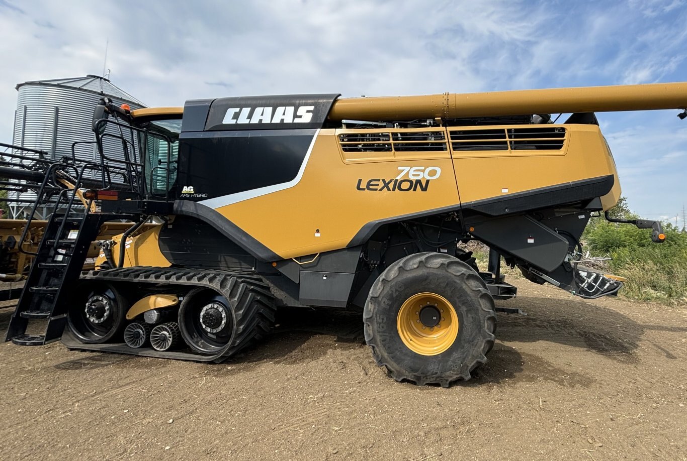 2015 CLAAS LEXION 760TT, 1282 Hrs