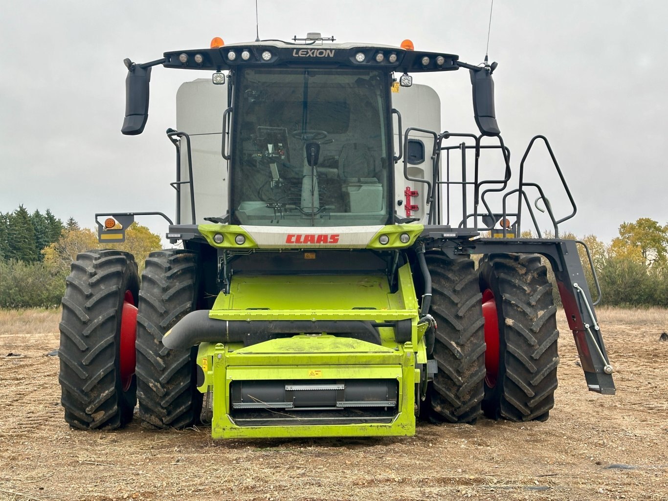 120 Hrs, 2024 CLAAS LEXION 8700