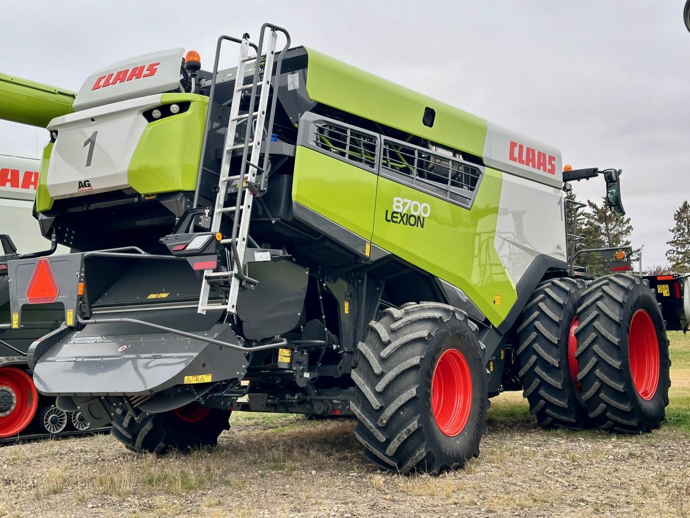 129 Hrs, 2024 CLAAS LEXION 8700