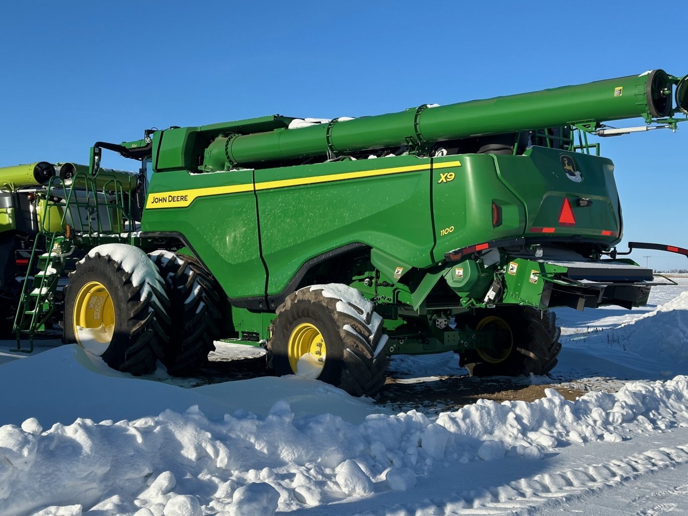 448 Hrs, 2023 John Deere X9 1100