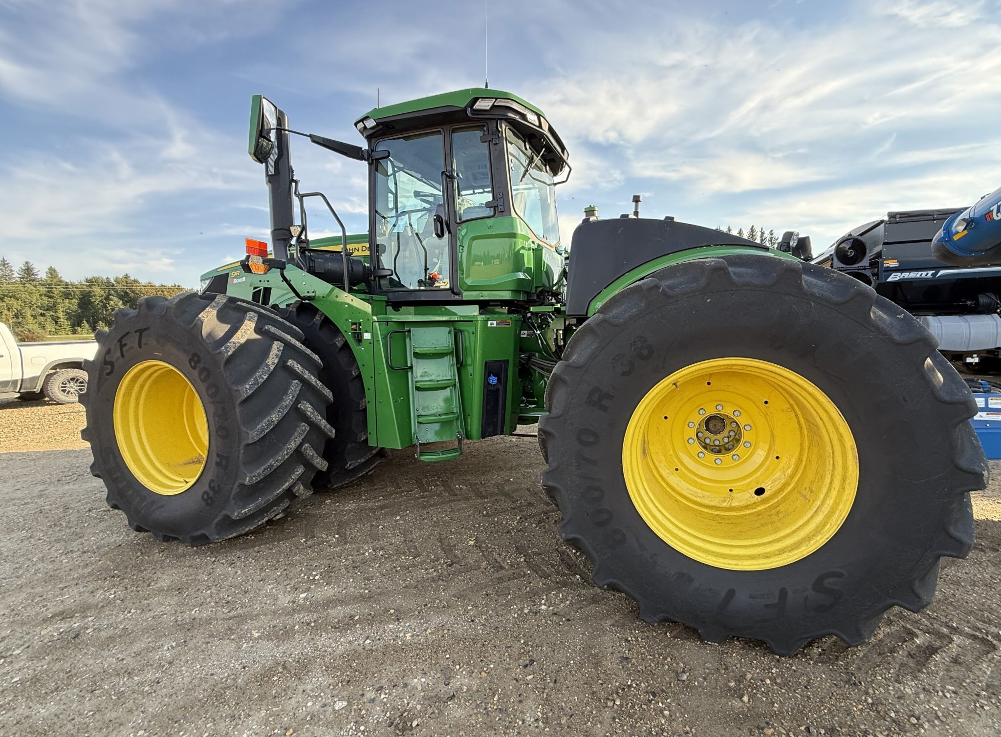 2025 John Deere 9R490 Tractor, 300 Hours