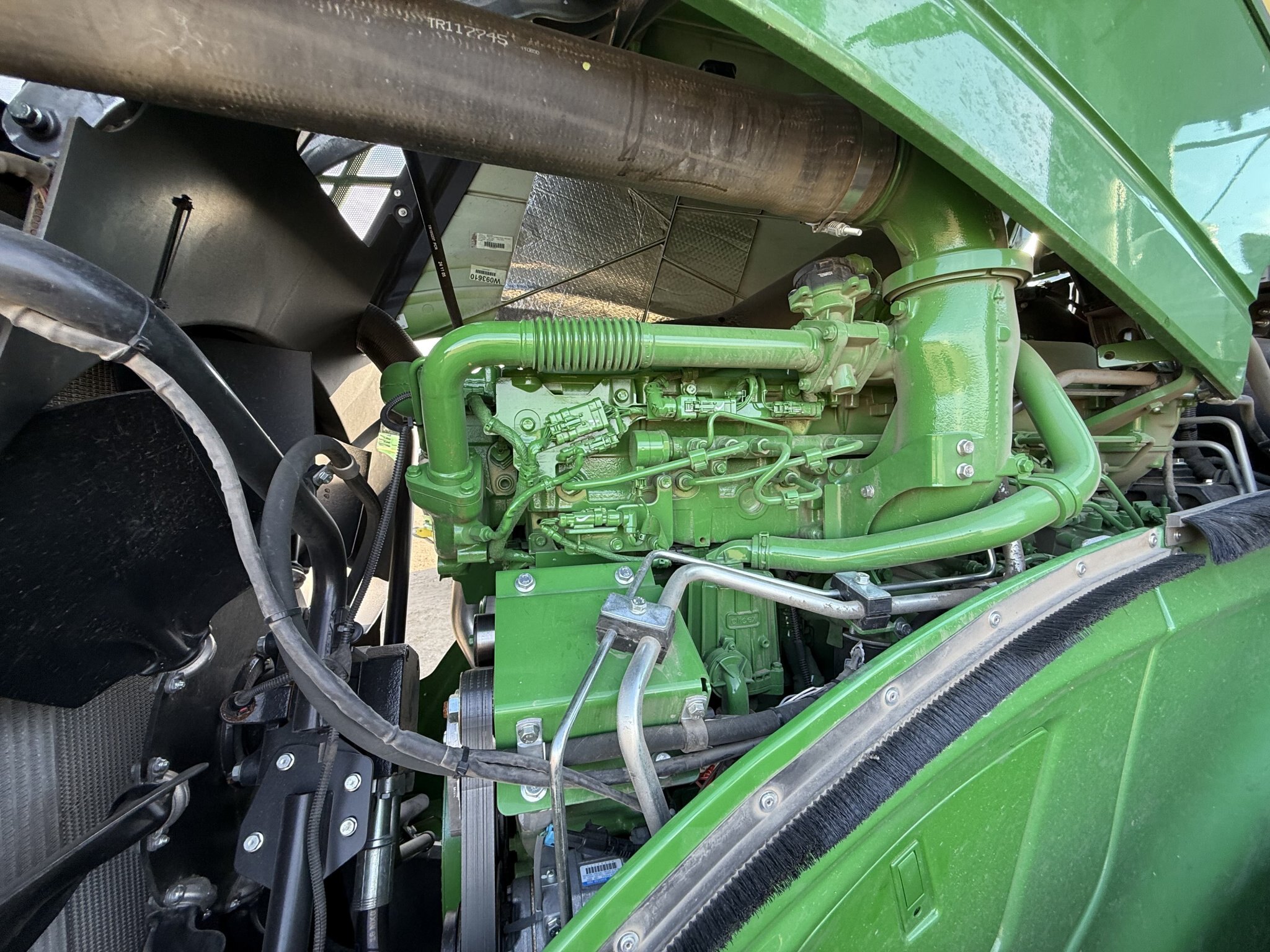 2025 John Deere 9R490 Tractor, 300 Hours
