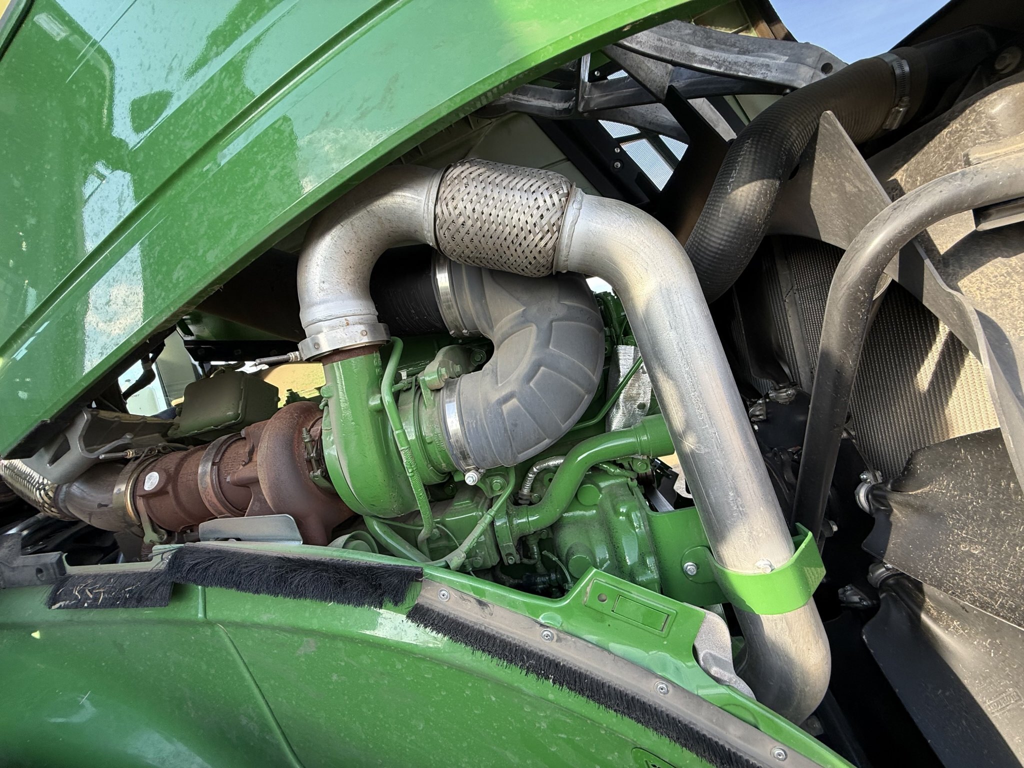 2025 John Deere 9R490 Tractor, 300 Hours