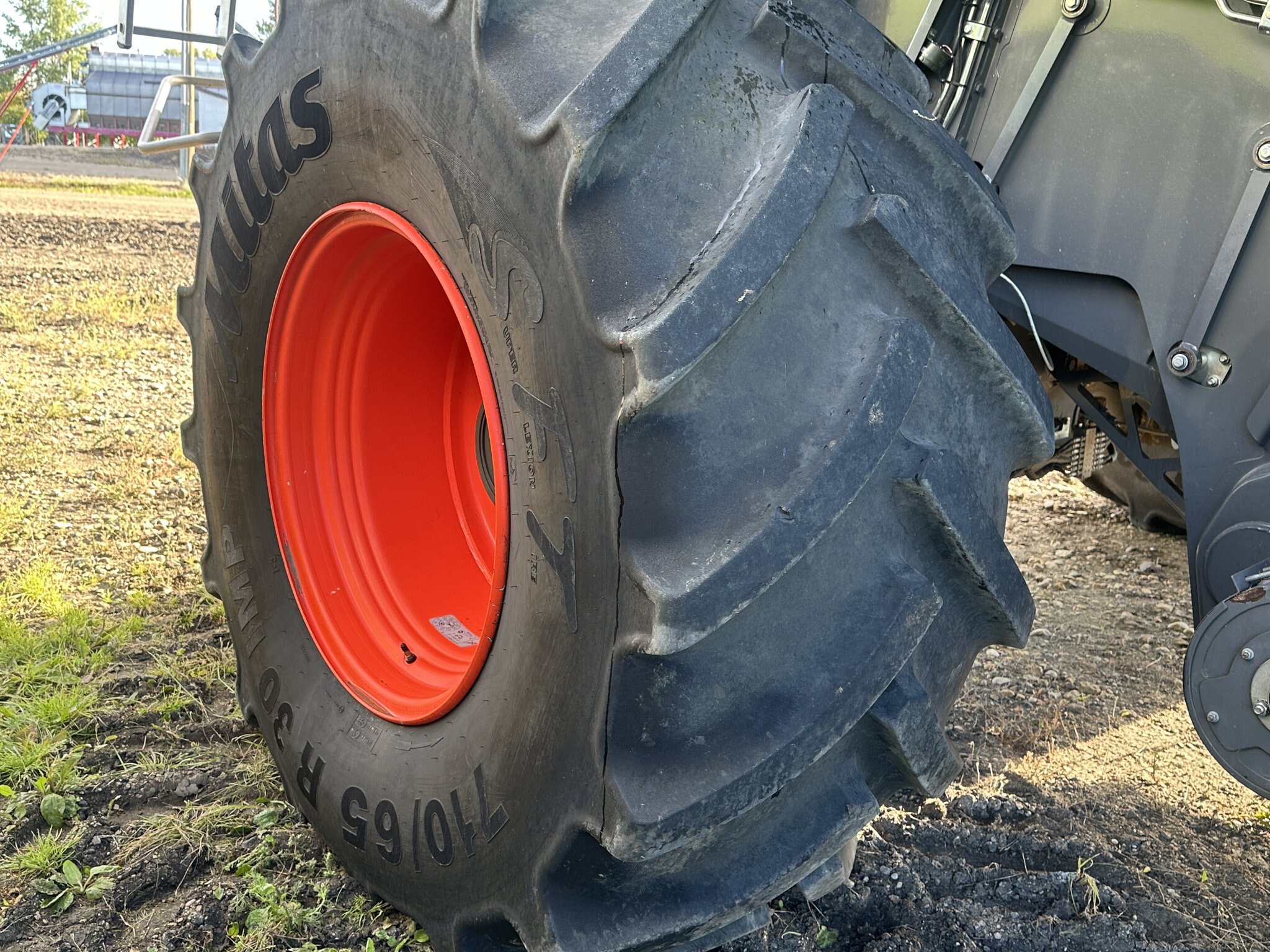 2020 CLAAS LEXION 8700TT, 1817 Hrs