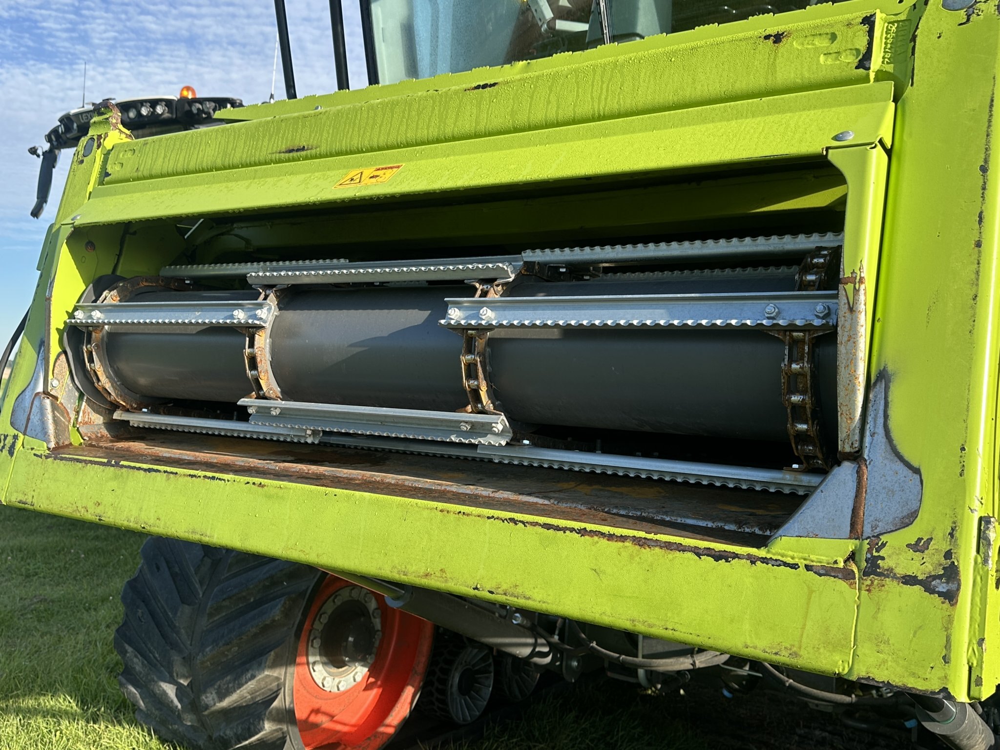 2020 CLAAS LEXION 8700TT, 1817 Hrs