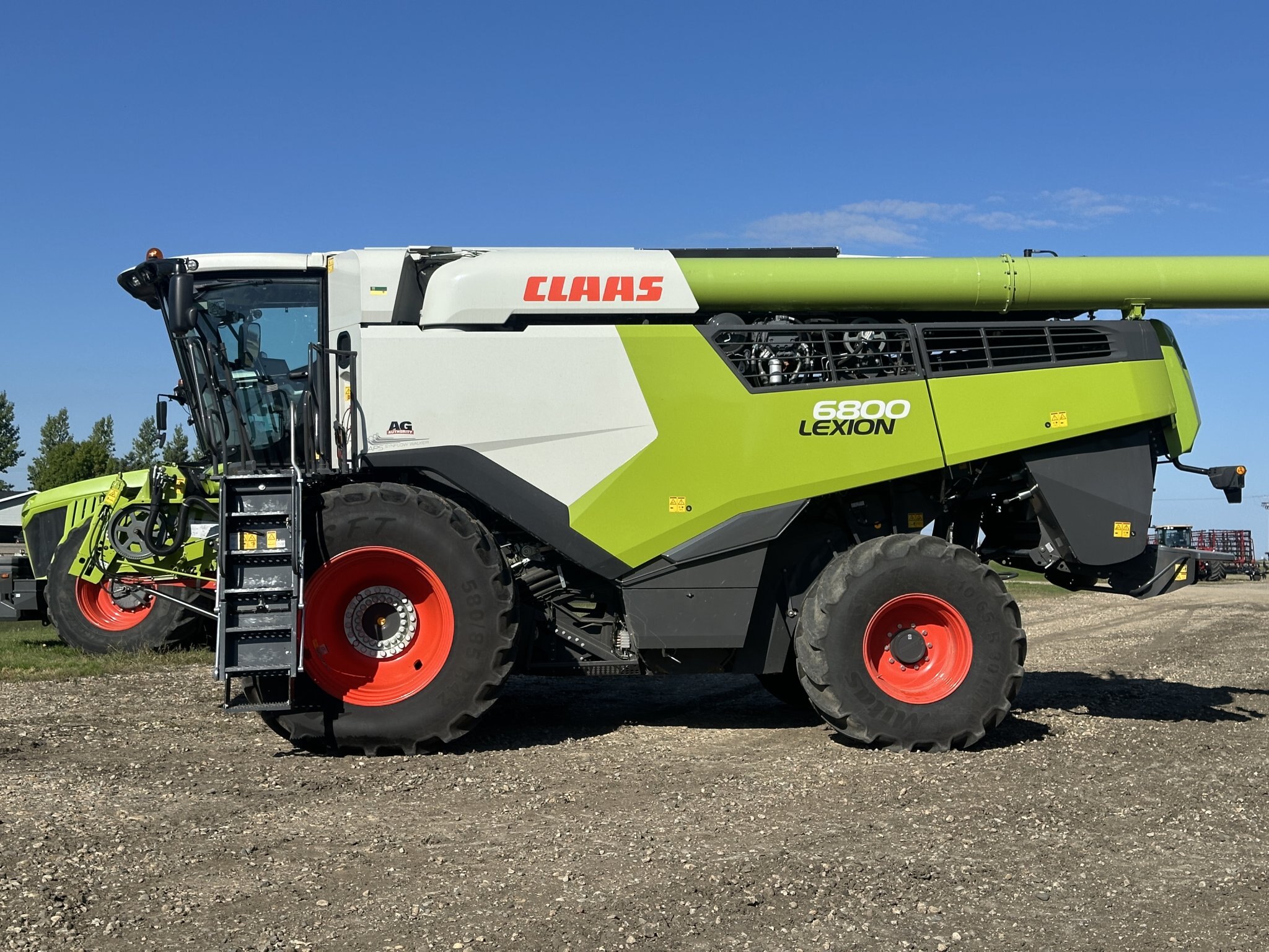 2023 CLAAS LEXION 6800 Combine, New, 153 Hrs