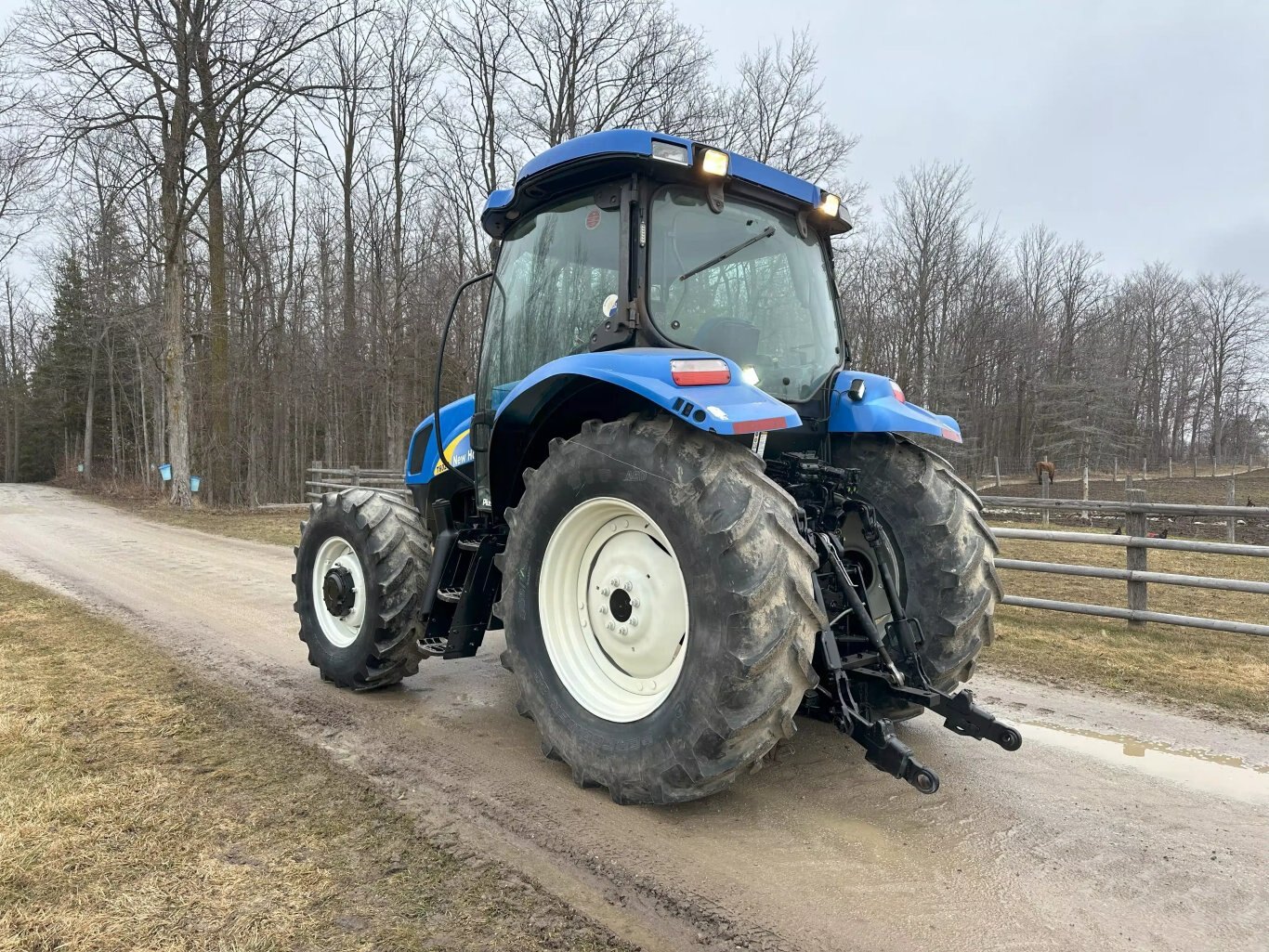 2008 New Holland T6020