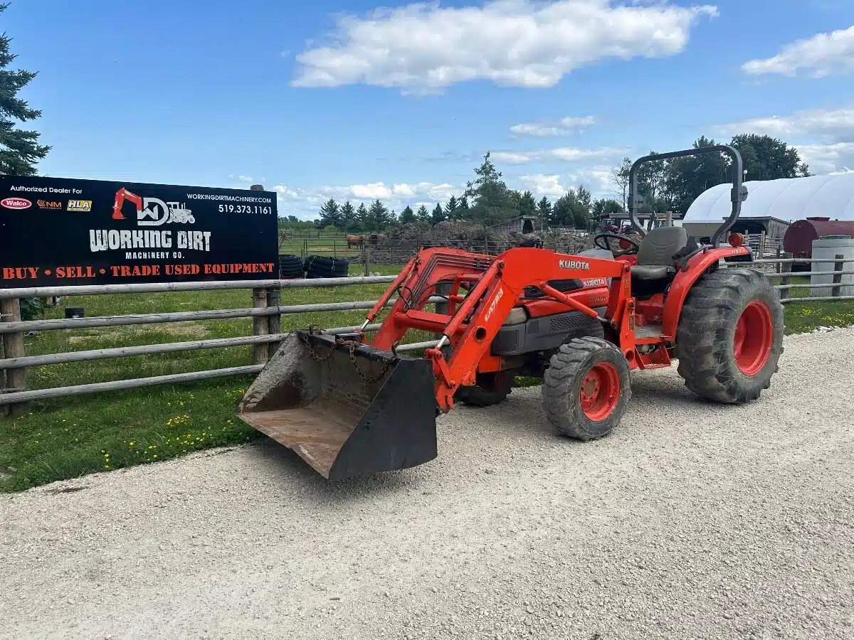 2008 Kubota L3830HST