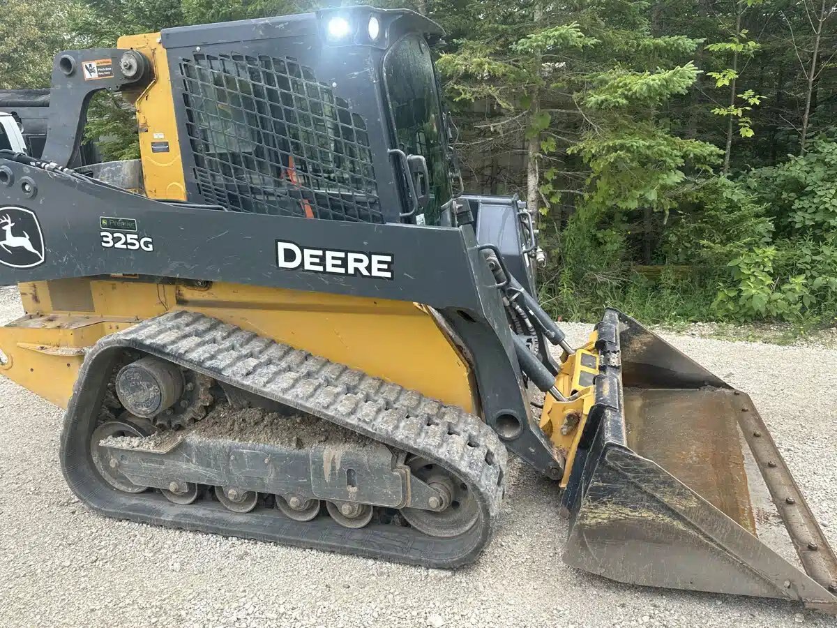 2008 New Holland T6020