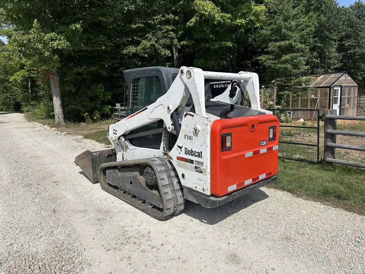 2015 Bobcat T590