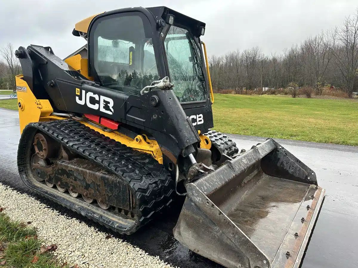 2018 JCB 270T