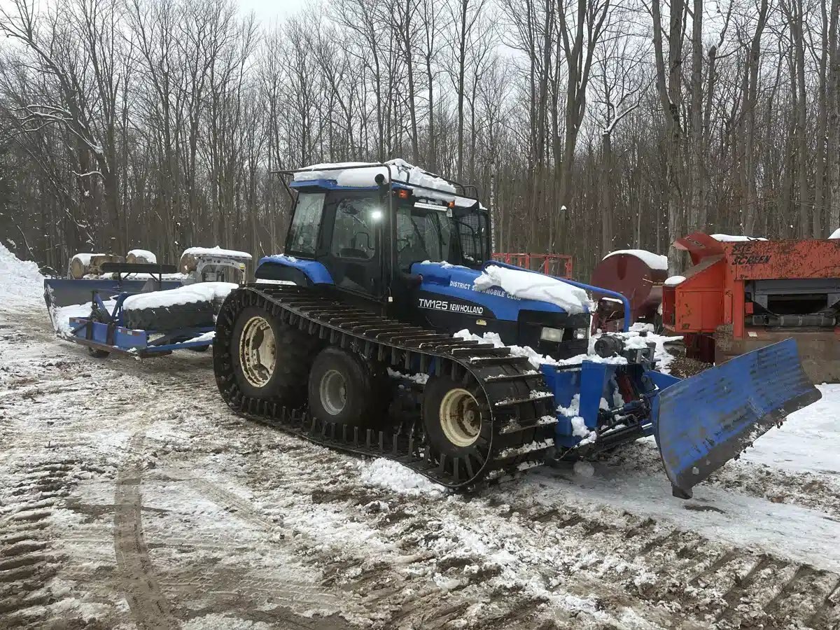 2003 New Holland TM125