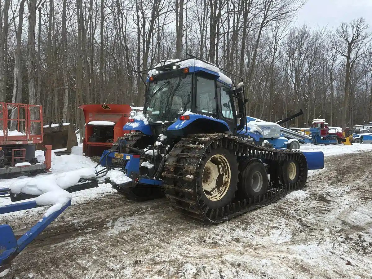 2003 New Holland TM125