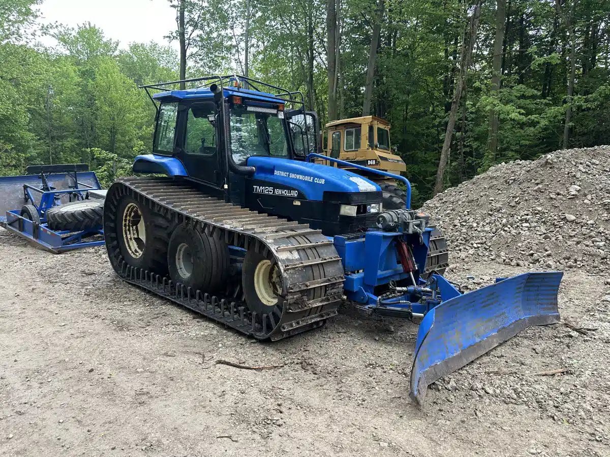 2003 New Holland TM125