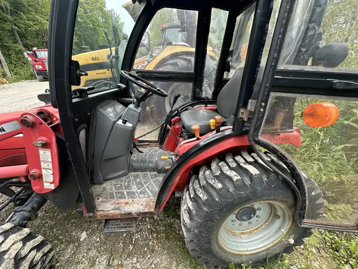 2007 Massey Ferguson 1528