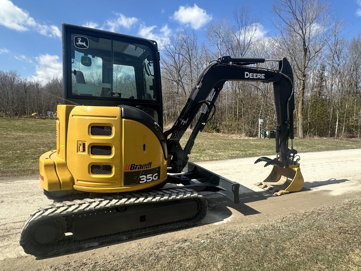 2019 John Deere 35G