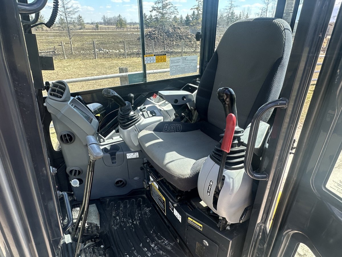 2019 John Deere 35G