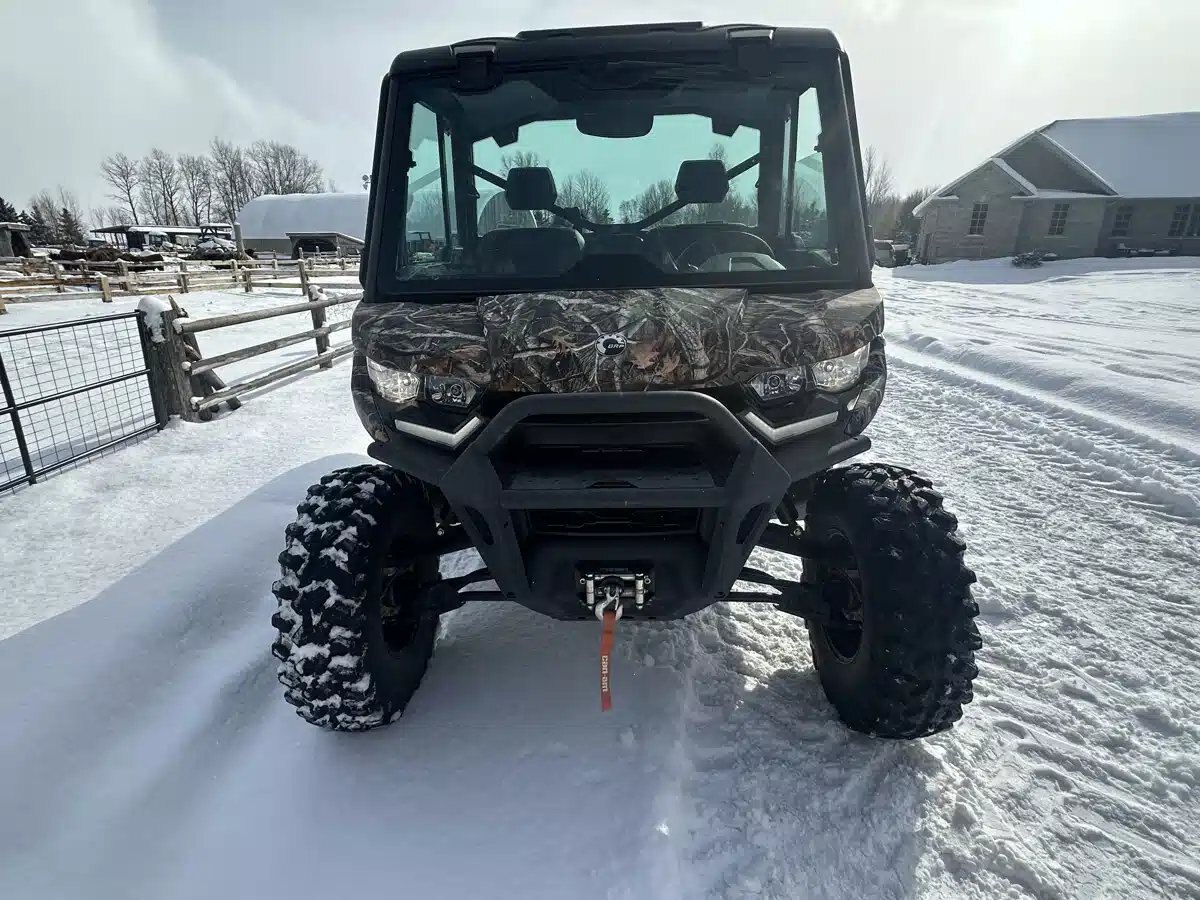 2024 Can Am DEFENDER XT HD10