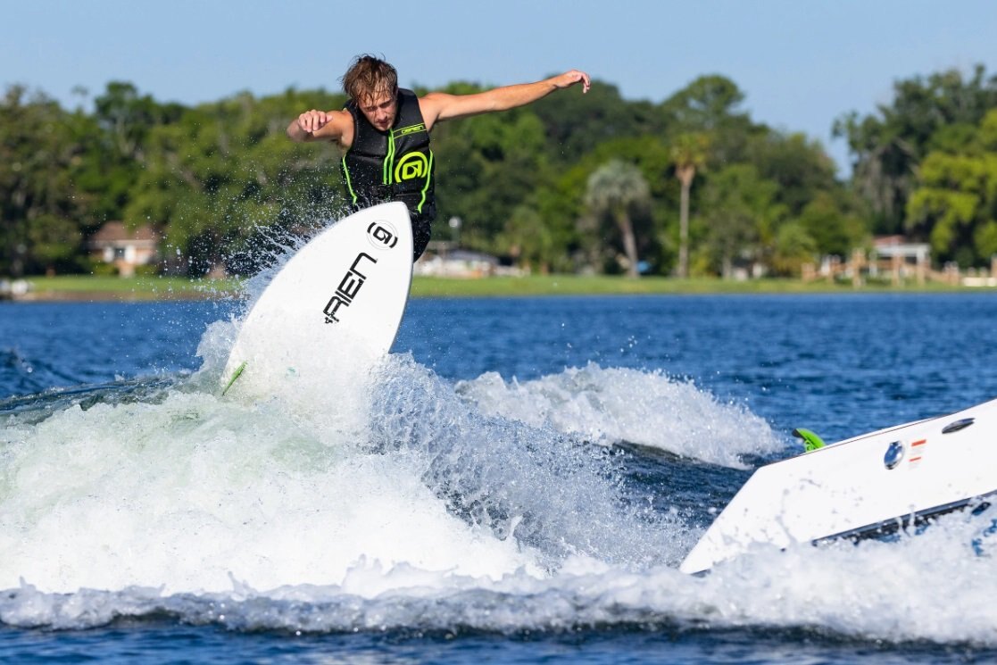 O'Brien Revival V2 Wakesurf Board 53