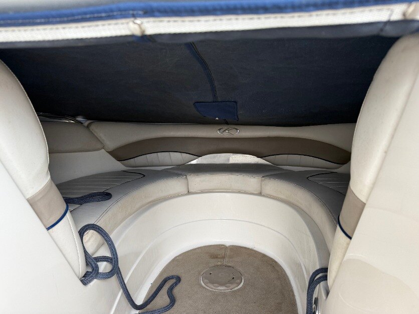 2007 Kayot V200i – 11 Passenger Deck Boat