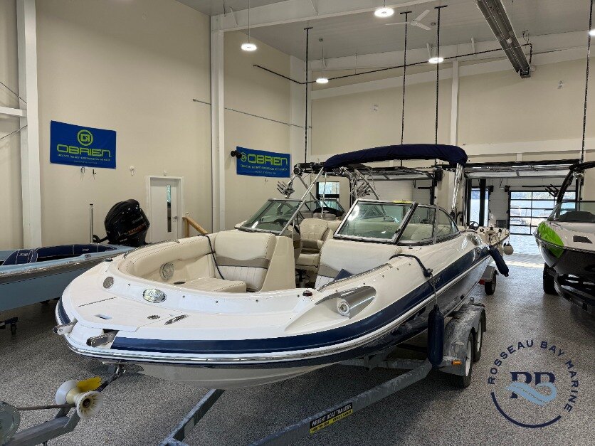 2007 Kayot V200i – 11 Passenger Deck Boat