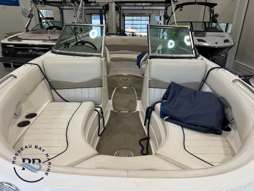 2007 Kayot V200i – 11 Passenger Deck Boat