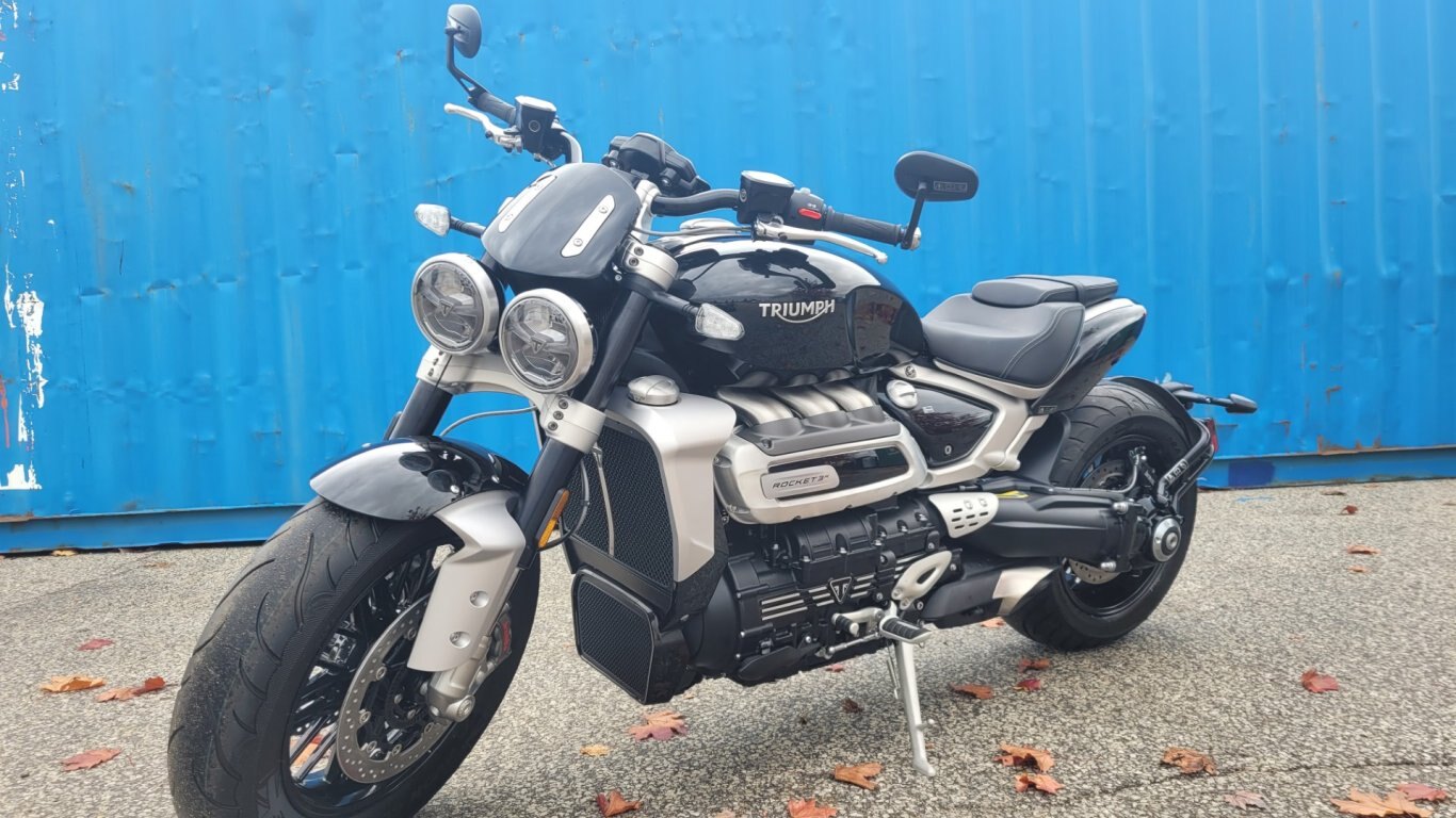 2024 Triumph Rocket 3 R PHANTOM BLACK