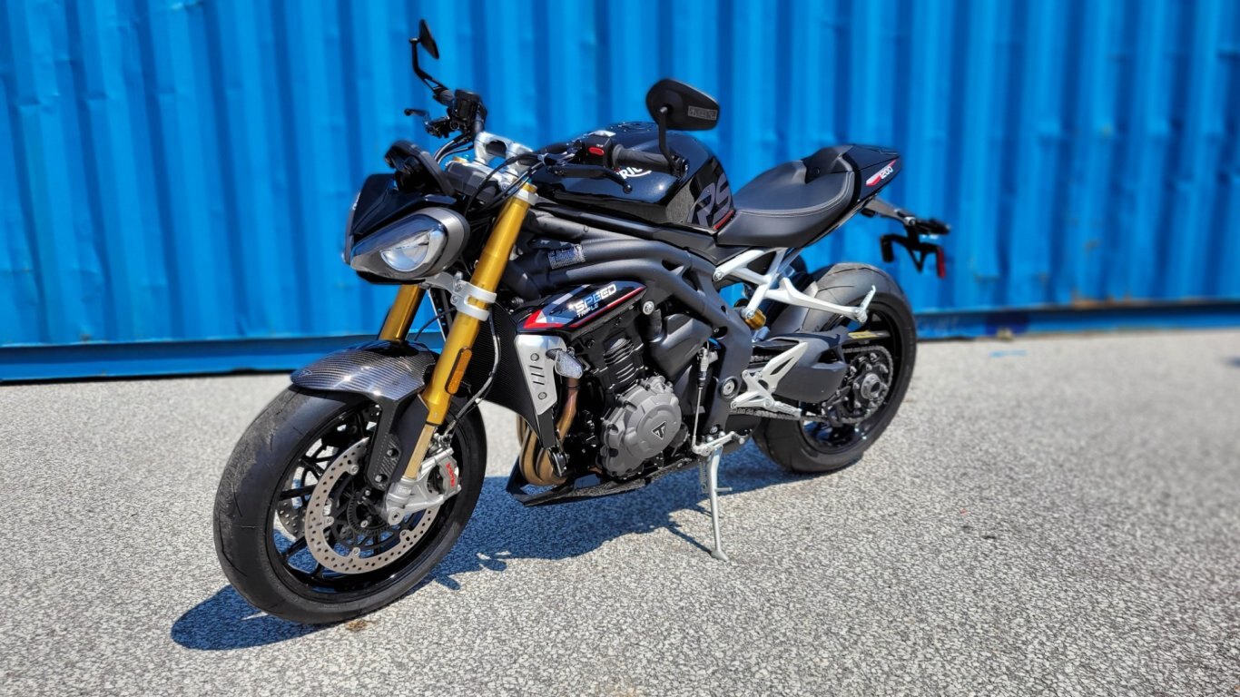 2024 Triumph SPEED TRIPLE 1200 RS SAPPHIRE BLACK