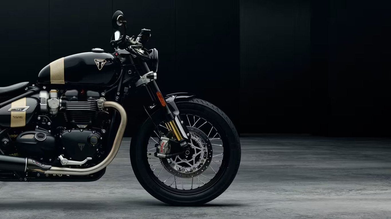 2025 Triumph BONNEVILLE BOBBER TFC