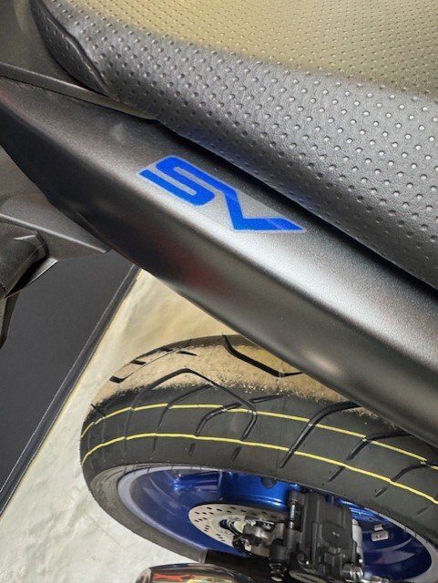 2025 Suzuki SV650A Pearl Vigor Blue / Metallic Mat Black No. 2