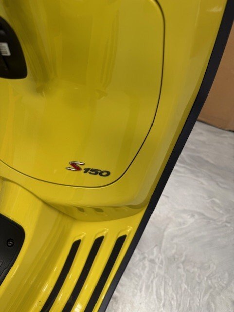 2025 Vespa Primavera 150 S Giallo Curioso
