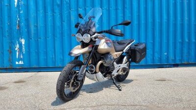 2025 Moto Guzzi V85 TT Travel