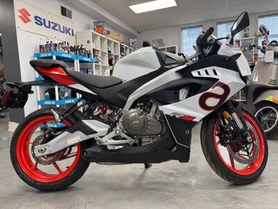 2025 Aprilia RS 457 Opalescent Light