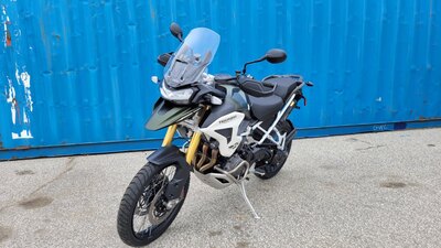 2025 Triumph TIGER 1200 RALLY PRO MATTE KHAKI GREEN