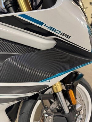 2026 CFMOTO 450SS Nebula White