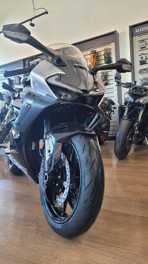 2026 CFMOTO 675SS Nebula Black