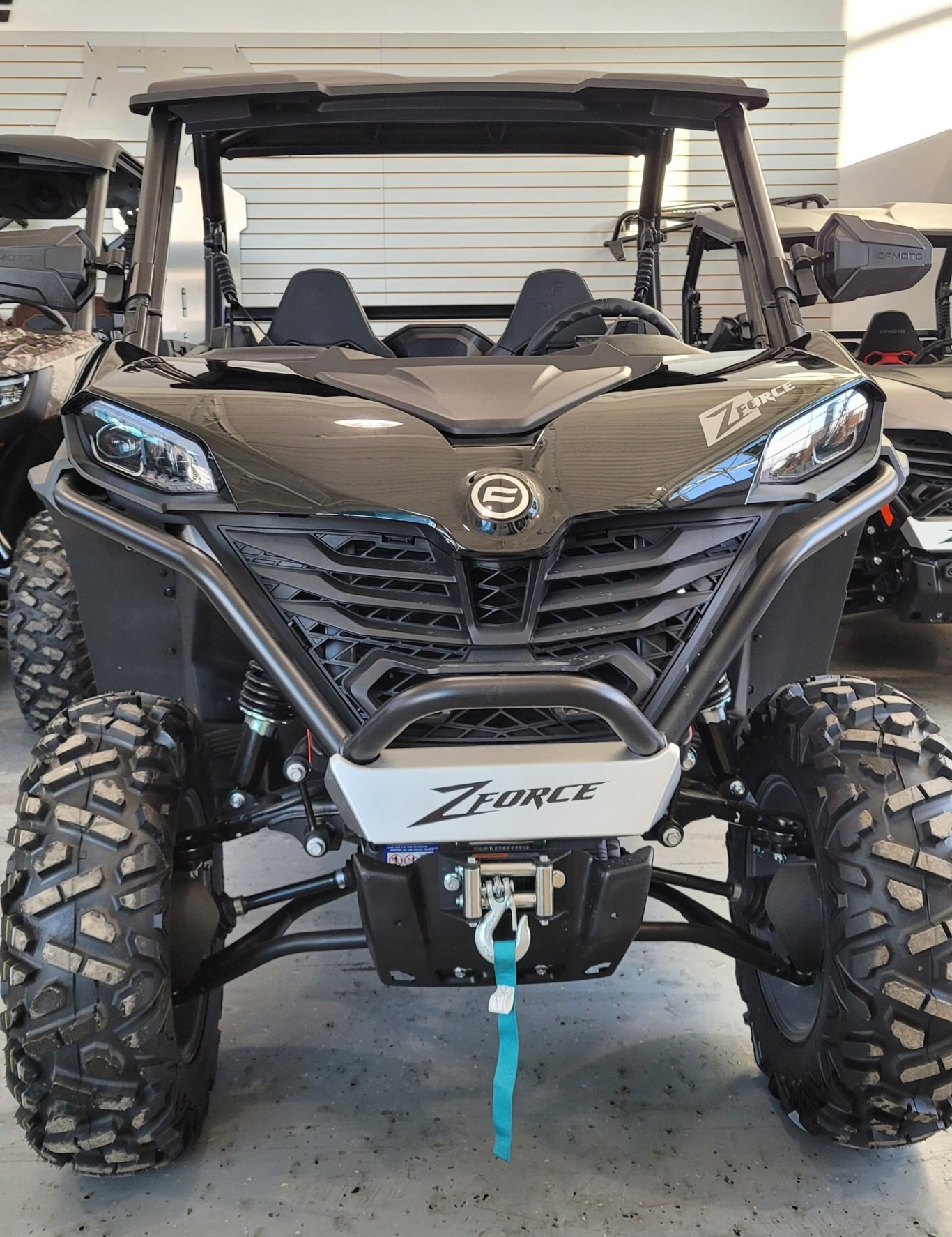 2025 CFMOTO ZFORCE 800 TRAIL Nebula Black