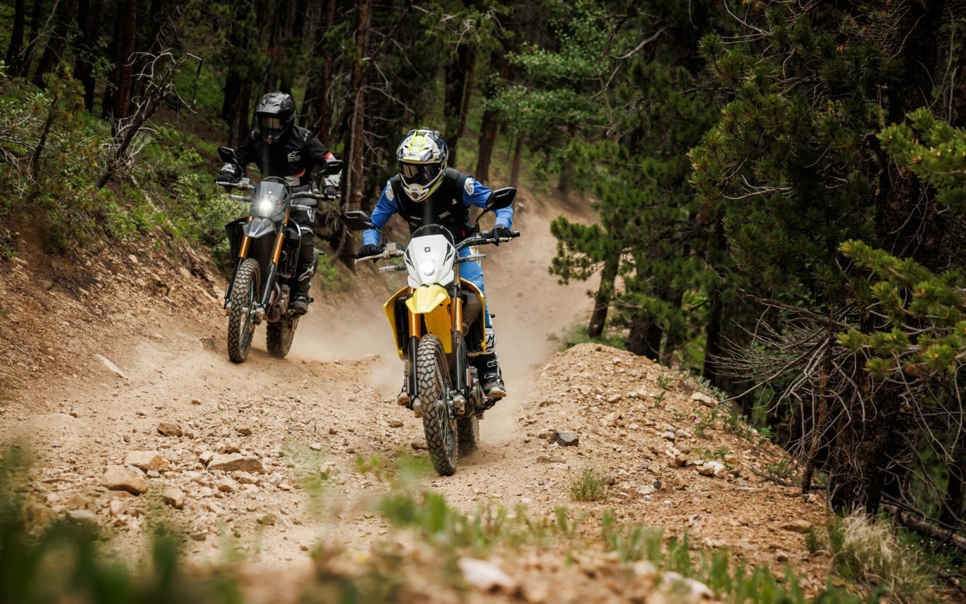 2025 Suzuki DR Z4S Solid Iron Grey (YUD)