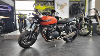 2023 Triumph SPEED TWIN 1200 MATTE BAJA ORANGE