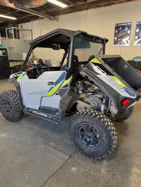 2023 Polaris GENERAL XP 1000 Sport
