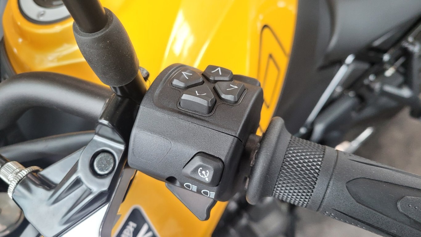 2025 Triumph ALL NEW TIGER SPORT 800 Cosmic Yellow