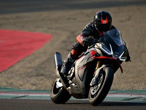 2026 Aprilia RSV4 Factory 1100 Dark Kraken