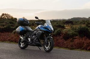2026 Triumph Tiger Sport 800 Tour Carnival red