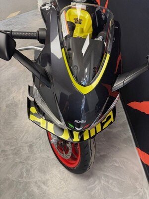 2026 Aprilia RS 660 Venom Yellow