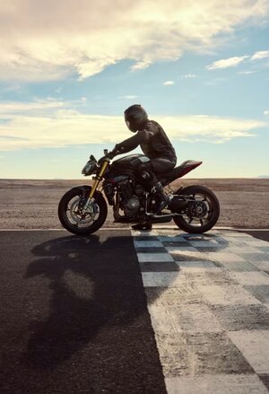 2026 Triumph Speed Triple 1200 RS Jet black