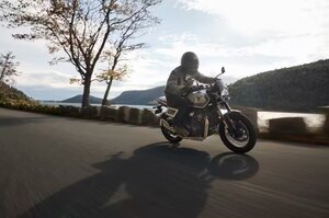 2026 Triumph Tracker 400 Phantom black