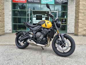 2026 Triumph Trident 660 Cosmic yellow